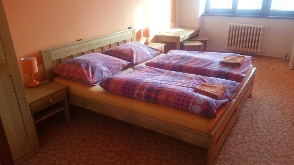 Hotel Koruna Roznov pod Radhostem Room photo
